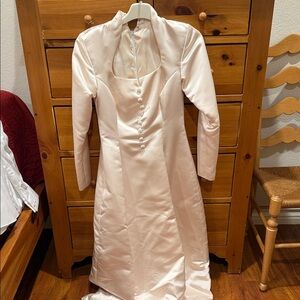 Elegant Cream Maxi Dress